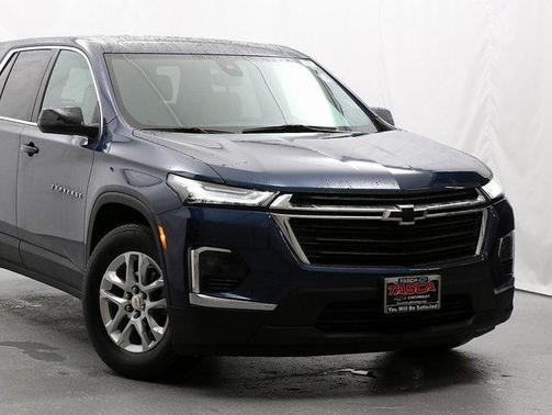 2022 Chevrolet Traverse LS
