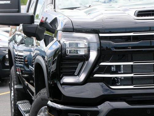 2025 Chevrolet Silverado 2500 LTZ