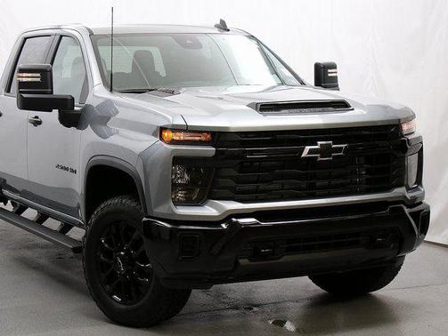2025 Chevrolet Silverado 2500 Custom