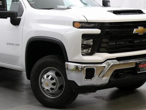 2025 Chevrolet Silverado 3500 WT