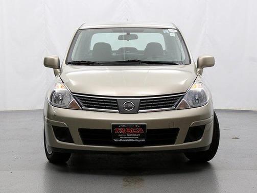 2009 Nissan Versa 1.8 S