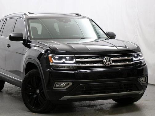 2018 Volkswagen Atlas 3.6L SEL Premium