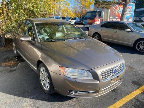 2010 Volvo S80 3.2