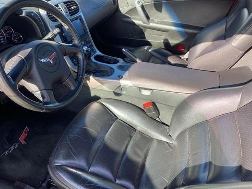 2005 Chevrolet Corvette Base