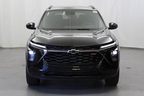 Mosaic Black Metallic 2026 Chevrolet Trax FWD 2RS