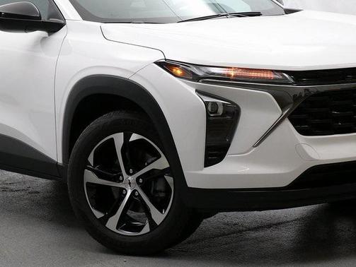 2025 Chevrolet Trax FWD 1RS