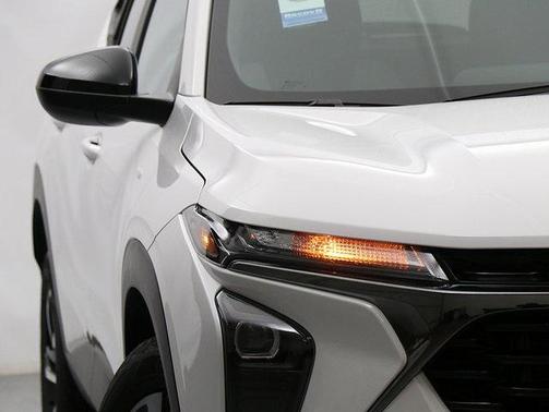 2025 Chevrolet Trax FWD 1RS
