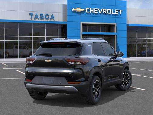 Mosaic Black Metallic 2026 Chevrolet Trailblazer LT
