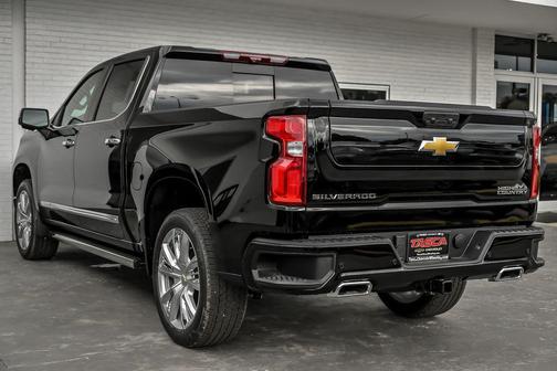 Black 2026 Chevrolet Silverado 1500 High Country