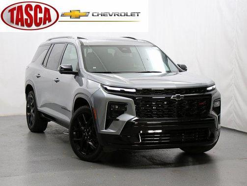 Sterling Gray Metallic 2024 Chevrolet Traverse RS