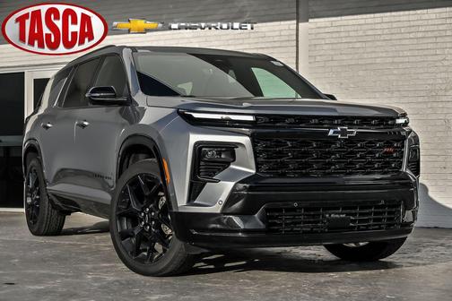 Sterling Gray Metallic 2024 Chevrolet Traverse RS