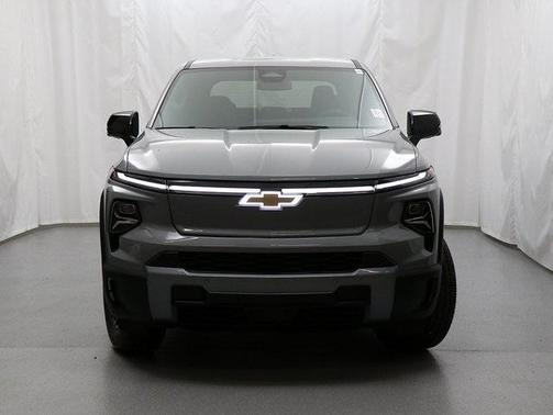 2025 Chevrolet Silverado EV LT
