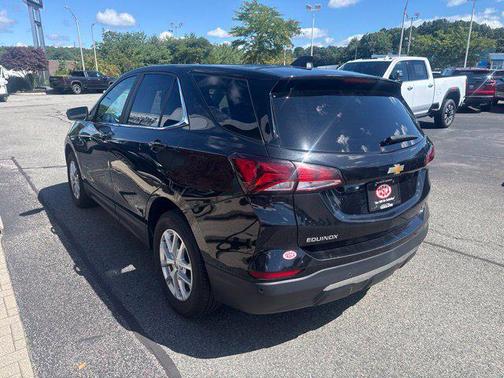Mosaic Black Metallic 2024 Chevrolet Equinox 1LT