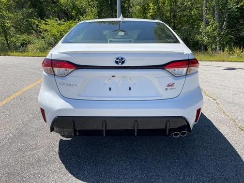 2025 Toyota Corolla Hybrid SE