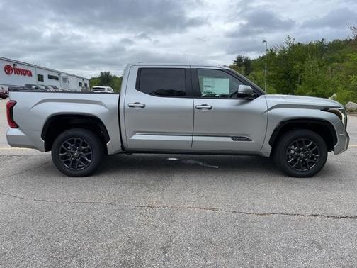 2025 Toyota Tundra Platinum
