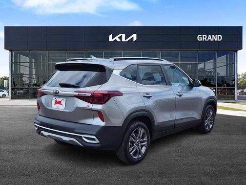2021 Kia Seltos S