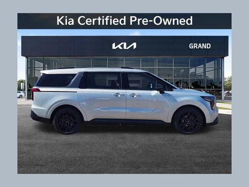 2025 Kia Carnival SX Prestige