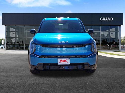 2026 Kia EV9 Land