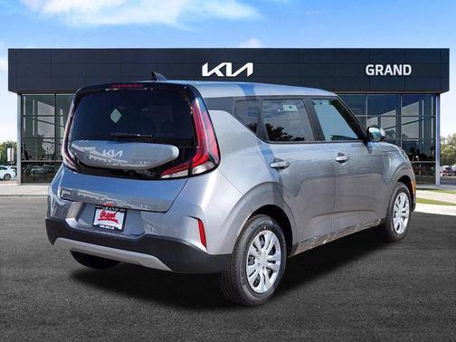 2025 Kia Soul LX