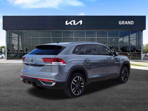 2021 Volkswagen Atlas Cross Sport 3.6L V6 SE w/Technology