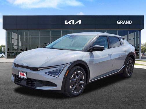 2025 Kia EV6 Light Long Range