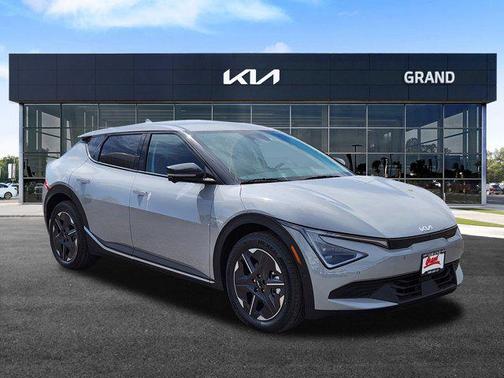 2025 Kia EV6 Light Long Range