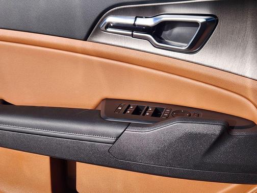 2026 Kia Sportage Plug-In Hybrid X-Line