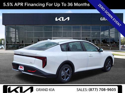 2025 Kia K4 LXS