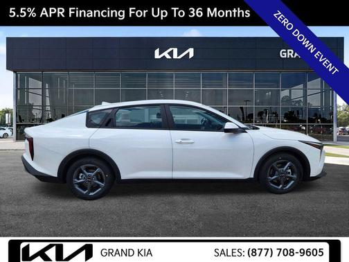 2025 Kia K4 LXS