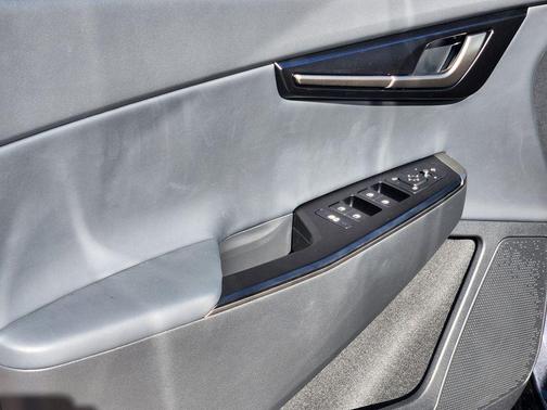 2025 Kia EV6 Light Long Range