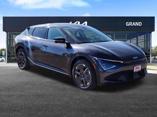 2025 Kia EV6 Light Long Range