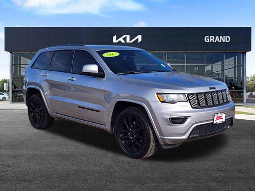 2017 Jeep Grand Cherokee Altitude