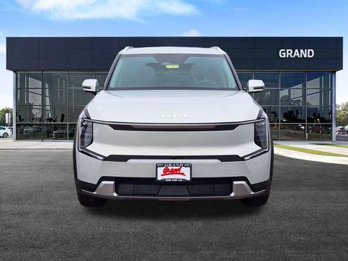 2026 Kia EV9 Wind