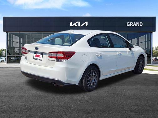 2020 Subaru Impreza Premium Sedan
