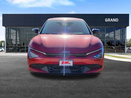 2025 Kia EV6 Light Long Range