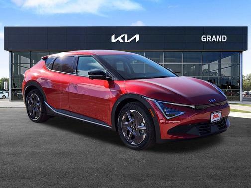 2025 Kia EV6 Light Long Range