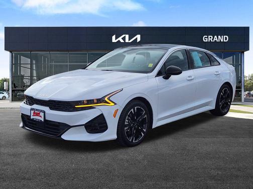 2023 Kia K5 GT-Line