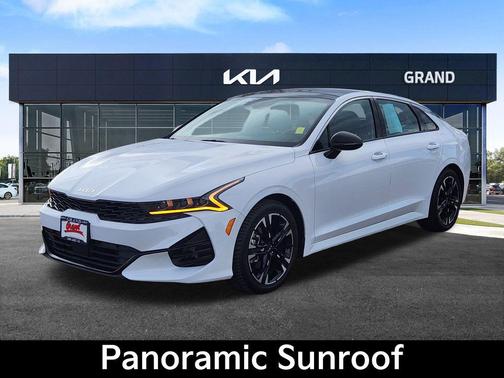 2023 Kia K5 GT-Line
