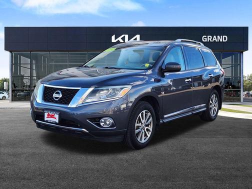 2014 Nissan Pathfinder SL