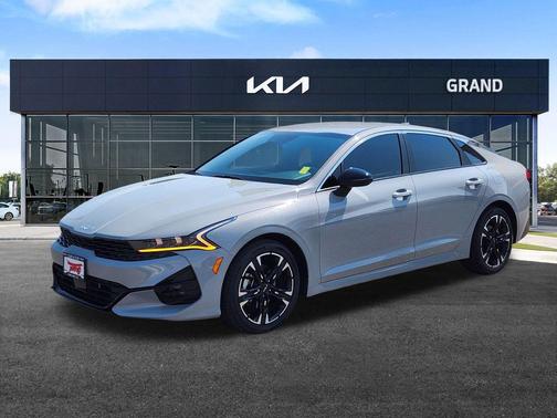 2024 Kia K5 GT-Line
