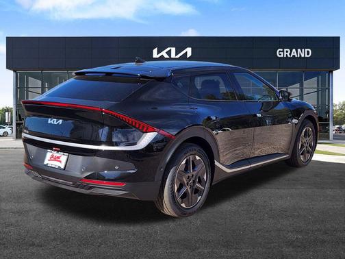 2025 Kia EV6 Light Long Range