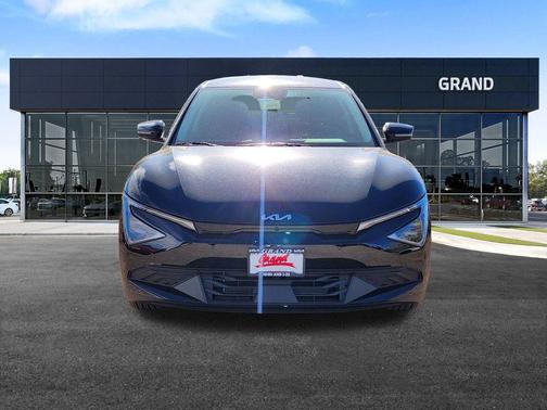 2025 Kia EV6 Light Long Range