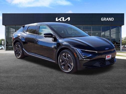 2025 Kia EV6 Light Long Range