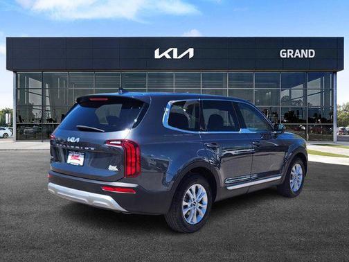 2022 Kia Telluride LX