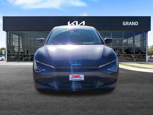 2025 Kia EV6 Light Long Range