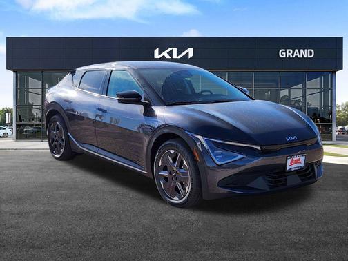 2025 Kia EV6 Light Long Range