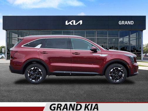 2025 Kia Sorento S
