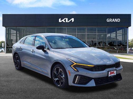 2025 Kia K5 GT-Line