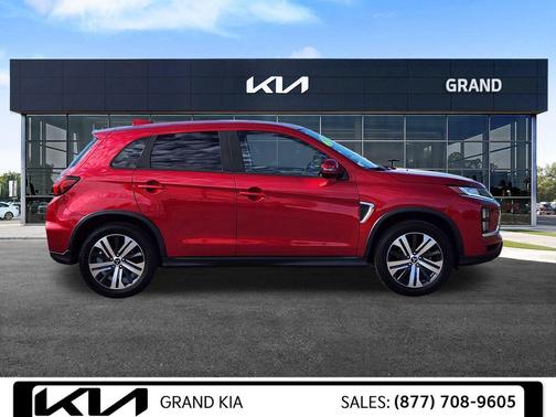 2020 Mitsubishi Outlander Sport SE