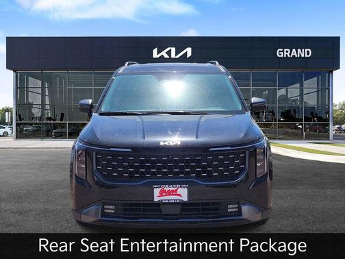 2025 Kia Carnival SX